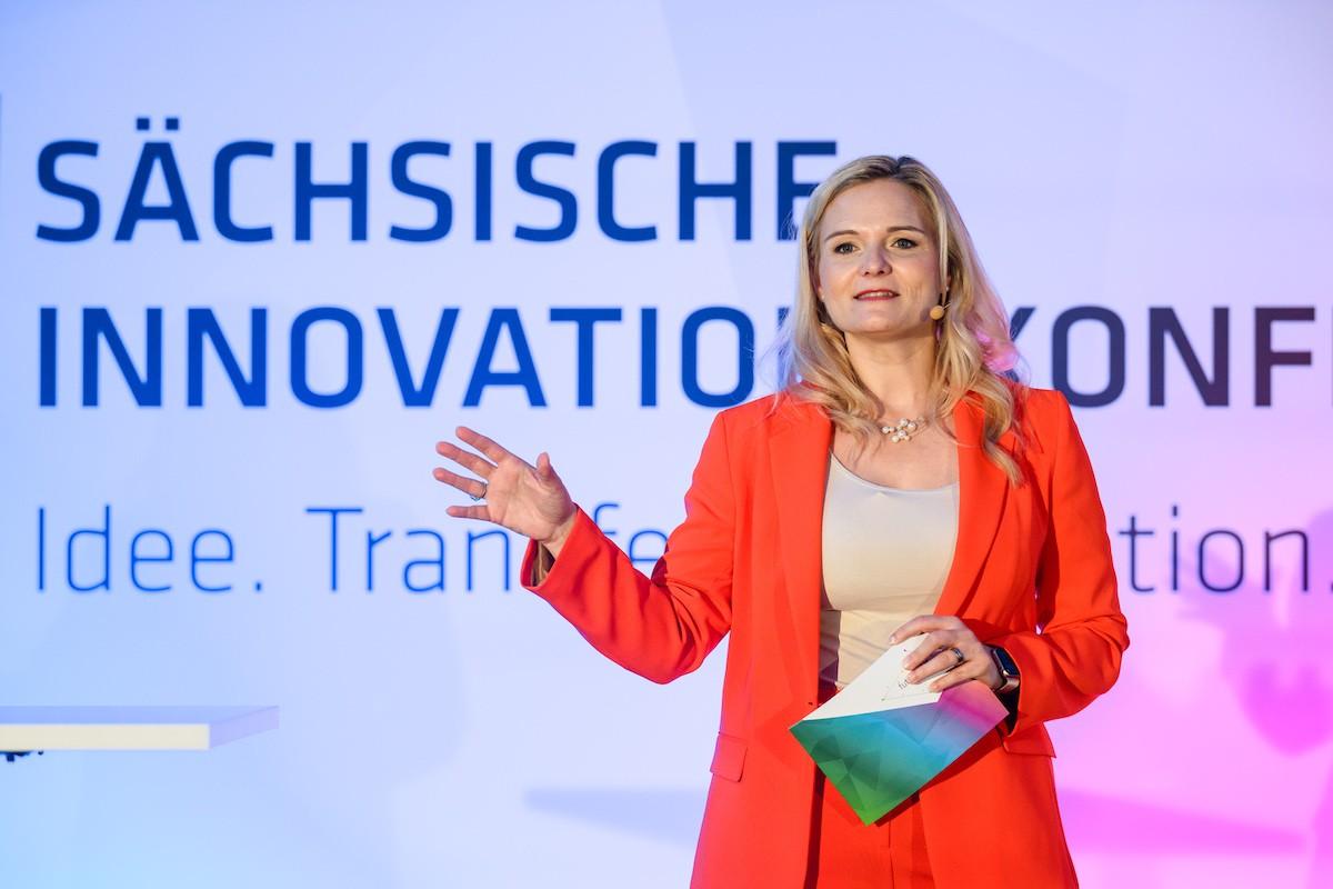Marina-Heimann-futureSAX-2023-Innovationskonferenz-BLEND3-Frank-Grätz